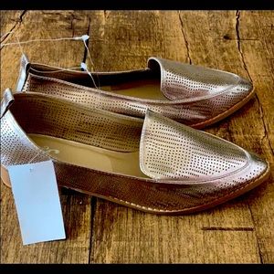 Metallic Loafer-NWT